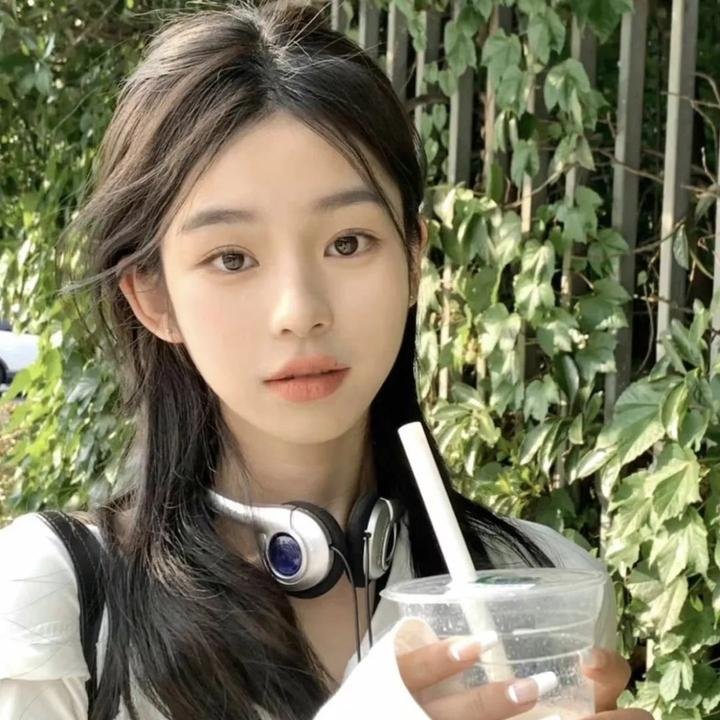 且以情深共此生（消失的娇妻）